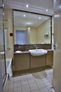 Adina Apartment Budapest - 9