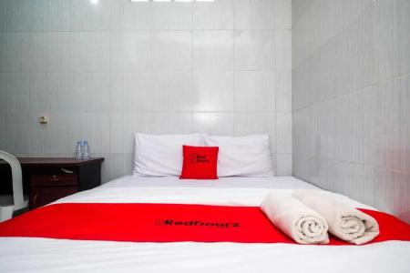 OYO 1700 Danurejan Guesthouse - 13