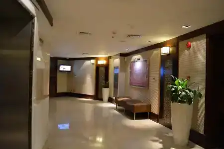 Grand Regal - 2