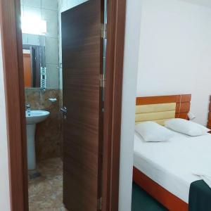 Sir Colentina - 47