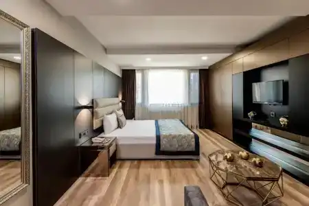 A Palace Suites - 26