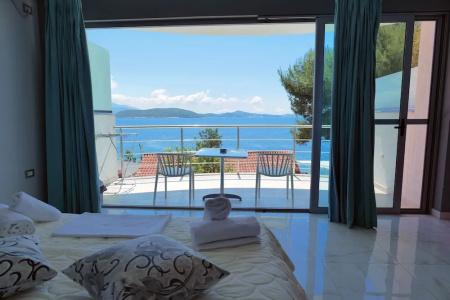 Oceanic Overview Suites - 56