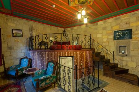 Vintage Cave House - 1