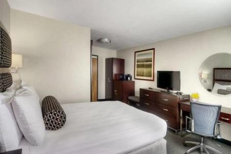 Maple Tree Inn - 3