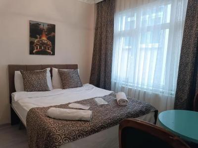Nezahat Sultan Apart - 38