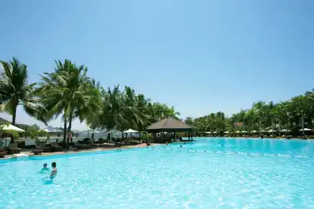 Diamond Bay Resort & Spa - 19