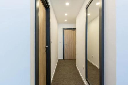 Premium Crown Suites - 86