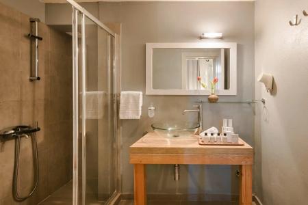 Hydra - 30