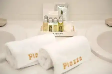 Piazza Heritage - 164