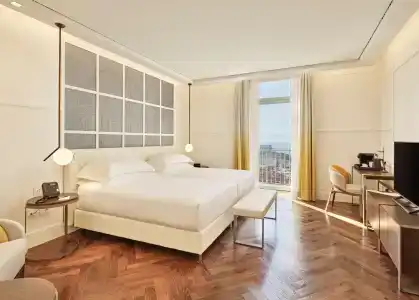 The Britannique Naples, Curio Collection By Hilton - 45