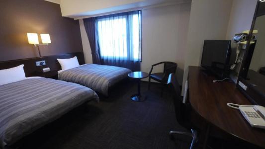 Route-Inn Nagahama Inter - 8