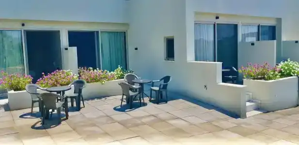 Pals Studios Pefkos - 12