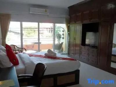 Hop Inn Hua Hin - 37
