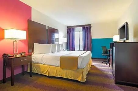 Quality Inn West End - 39