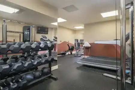 Academy Plaza - 24