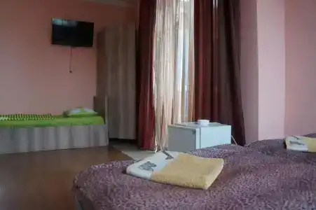 Gold Guest House - 11
