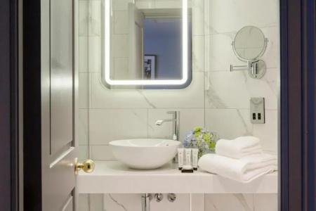 The Davenport - 27