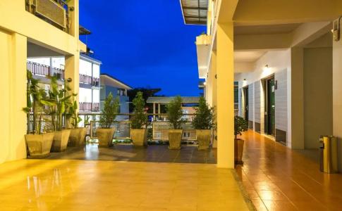 Good Dream (Khun Ying House) - 24