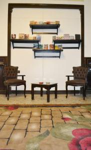 Cecilia Hostel - 11