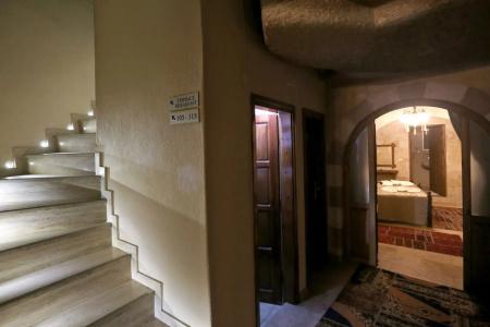 Blue Moon Cave - 11
