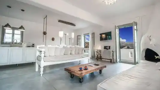 Halcyon Suites and Villas Naxos - 3