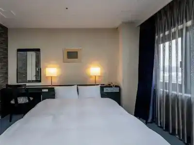Century Plaza - 31