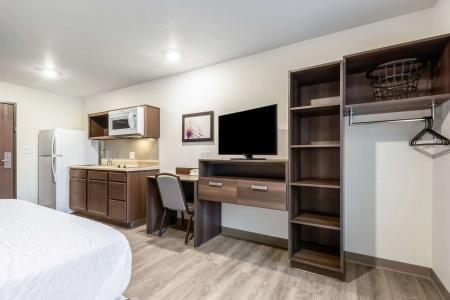WoodSpring Suites Indianapolis Castleton - 22