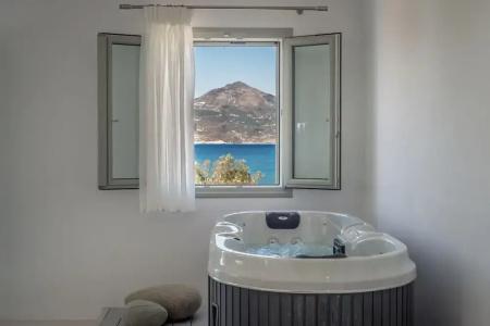 Olea Bay - 120