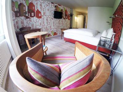 Hotel-Restaurant Schwanen - 2