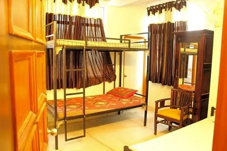 Chit Chat Palace - 15