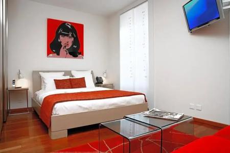 La Cour Des Augustins Boutique Gallery Design - 54