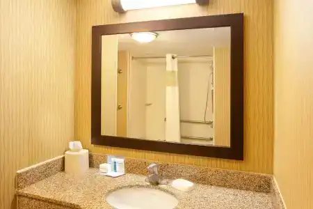 Hampton Inn & Suites Minneapolis St. Paul Airport - Mall of America - 65
