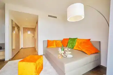 SonnenWeingut Römmert - 55