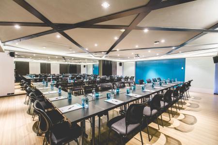 Cross Vibe Bangkok Sukhumvit - formerly X2 Vibe Bangkok Sukhumvit - SHA Plus - 25