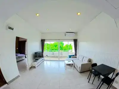 Lunarhut Resort - 53