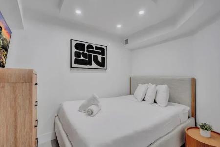 The Alexander All Suites - 596