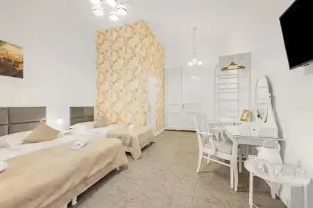 Downtown Bratislava B&B - 56