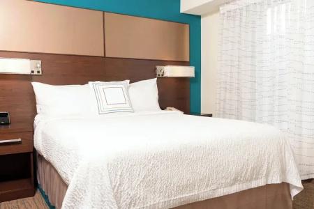Residence Inn West - 52