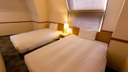 Toyoko Inn Keio sen Hashimoto eki Kita guchi - 89