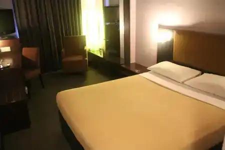 Strand (Sg Clean) - 3