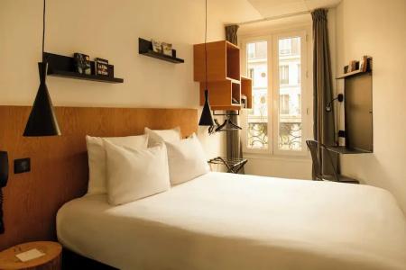 9Bastille-Lyon - 52