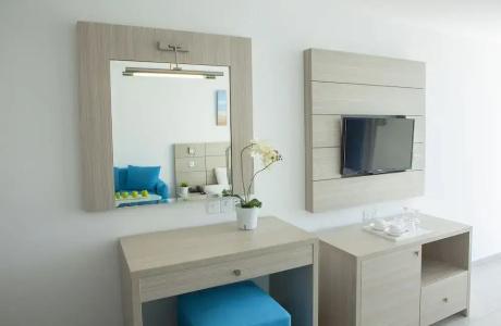 Limanaki Beach & Suites - 138