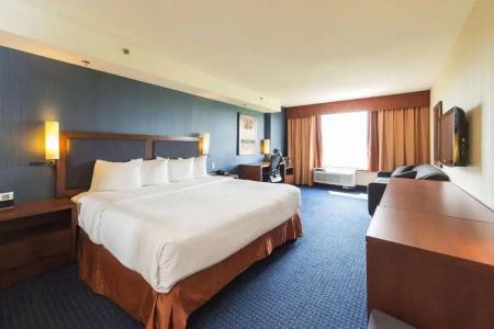 Quality Inn & Suites - 47