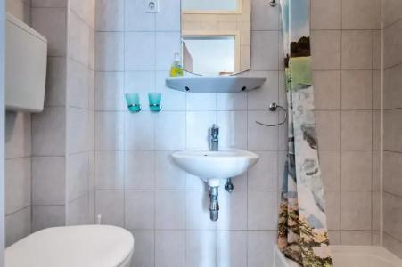 Mira Sea Front Guesthouse - 45