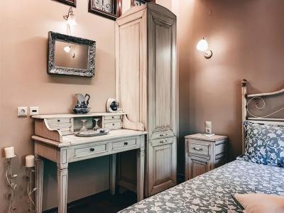 Elena Guesthouse - 60