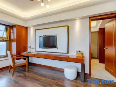 Lujia International - 116