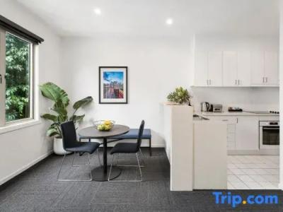 Quest Prahran - 22