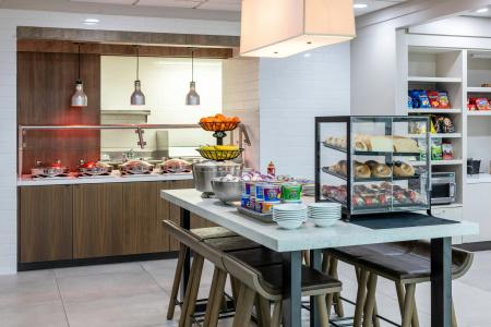 Hilton Garden Inn/Hanes Mall - 35