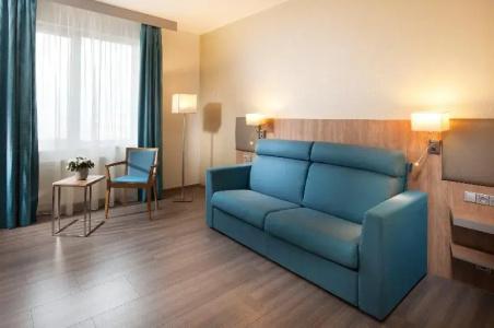 Holiday Inn Prague, An Ihg - 76