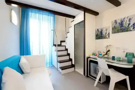 Sorrento Flats - 86